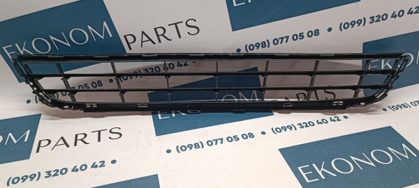 5C68536779B9 Решетка переднего бампера (без вставки) Volkswagen Jetta 2012-2015