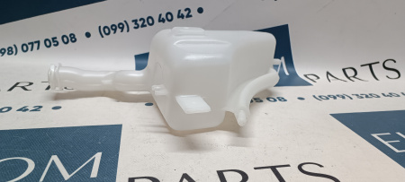 1375A261 Расширительный бачок охлаждения Mitsubishi Outlander 2016-2021