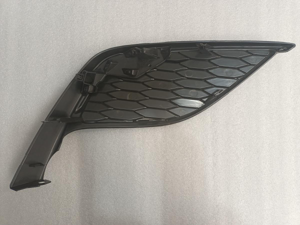 8148206190 Заглушка переднего бампера левая Toyota Camry SE, XSE 2021-