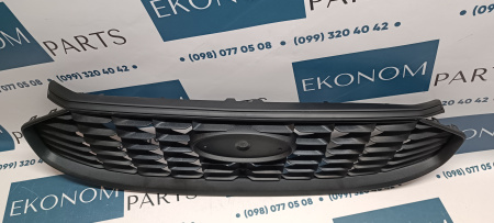 PJ6Z8200A Решетка радиатора с черной накладкой переднего бампера Ford Escape (Kuga) 2023-