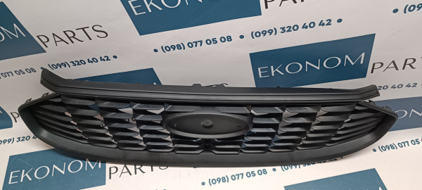 PJ6Z8200A Решетка радиатора с черной накладкой переднего бампера Ford Escape (Kuga) 2023-