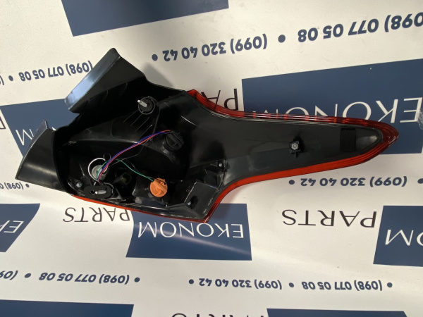 F1EZ-13404-AG Фонарь задний наружный правый Ford Focus Hatchback 2011-2018