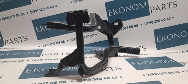 68079655AH Крепление фары левое Jeep Compass 2011-2016