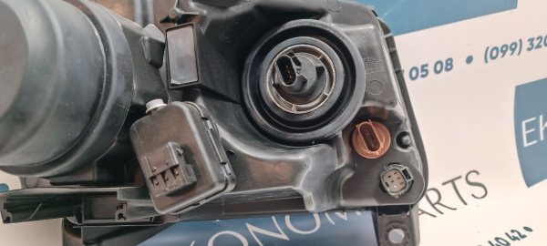 Фара галоген светлая левая Jeep Compass 2011-2016