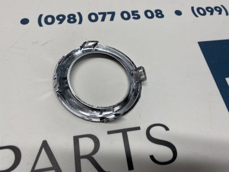 BJE150C22 Хром противотуманной фары левый Mazda 3 2013-2016