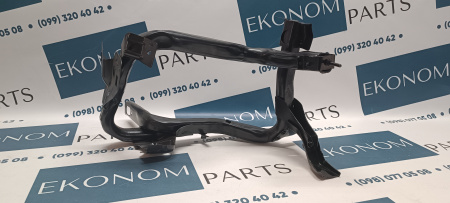 68079655AH Крепление фары левое Jeep Compass 2011-2016