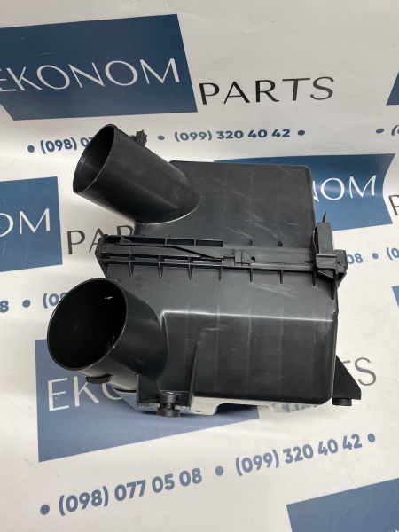 177010P120 Корпус воздушного фильтра в сборе Toyota Highlander 2014-2019