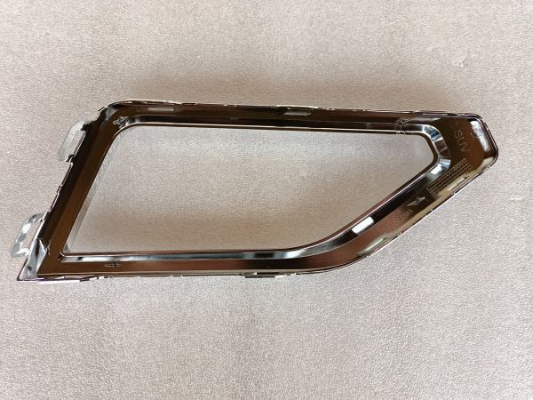 3CN853665C Рамка противотуманной фары левая Volkswagen Atlas 2017-2020