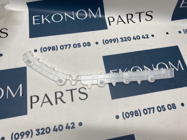 6410D337 Крепление заднего бампера левое Mitsubishi Outlander 2016-2018