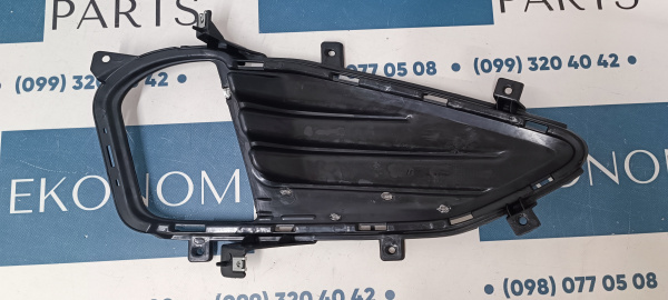 KT4B-15A299-BD Рамка противотуманной фары (вставка крашенная) левая Ford Edge 2019-2021