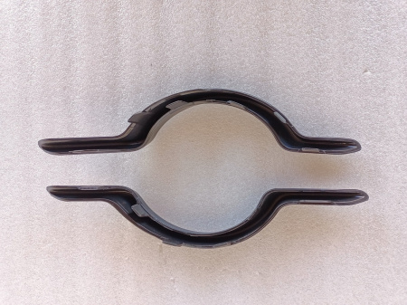 68223778AA Рамка противотуманной фары правая (Crossroad) Dodge Journey 2011-2021