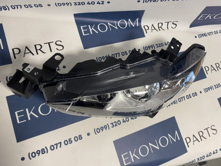 GJR9-51-0L0 Фара левая галоген Mazda 6 2013-2016