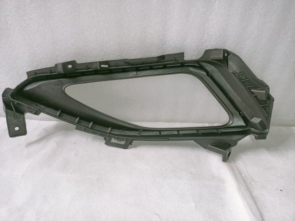 86526-C1100 Рамка (накладка) противотуманной фары правая Hyundai Sonata 2015-2017