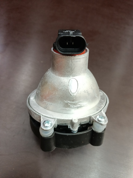 10335108 Противотуманная фара левая / правая Chevrolet Cruze 2016-2019