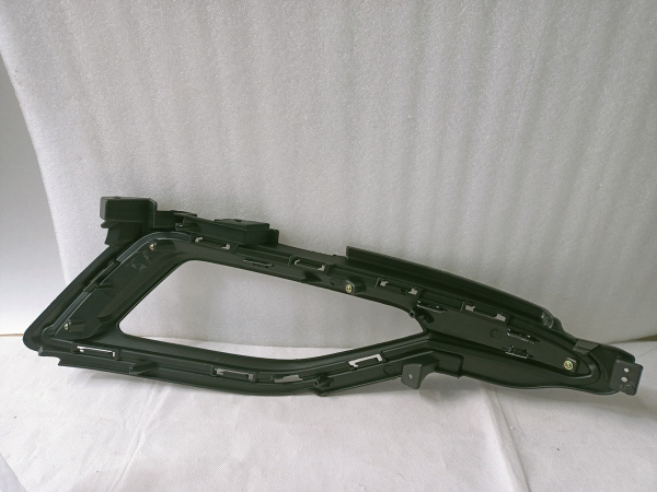 86521-C1000 Рамка противотуманной фары левая Hyundai Sonata Sport 2015-2017