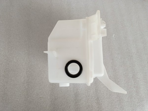 8260A450 Бачок омывателя Mitsubishi ASX 2020-