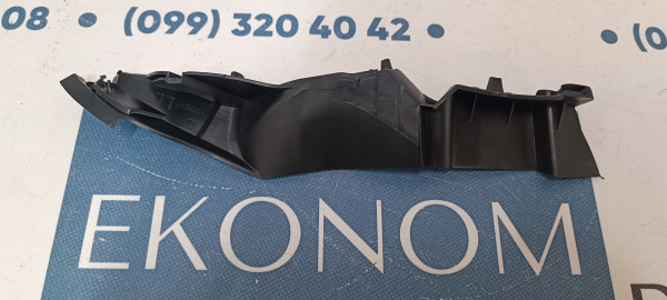5386706140 Уплотнитель решетки дворников (жабо) левый Toyota Camry 2018-2021