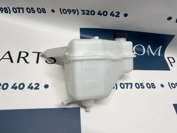 21710-6CA0A Бачок охлаждения Nissan Altima 2019-2021 