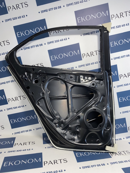 67550-TL2-A90ZZ Дверь задняя левая Honda Accord European 2008-2012
