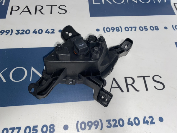 92208-F2010 Дневной ходовой огонь (ДХО) галоген правый Hyundai Elantra 2016-2018