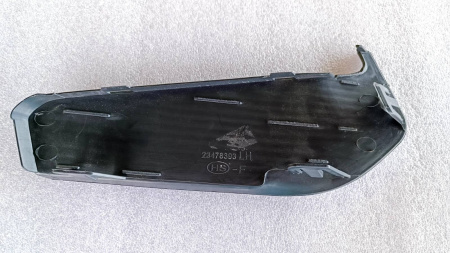 23478393 Заглушка противотуманной фары левая Chevrolet Malibu 2016-2019