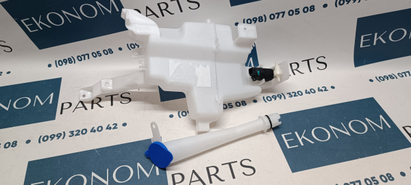 8260A595 Бачок омывателя (в сборе) Mitsubishi Outlander 2023-