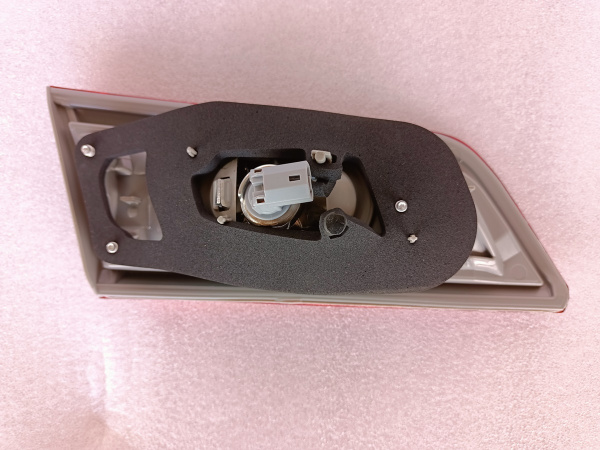 8159006380 Фонарь внутренний правый Toyota Camry 2012-2014