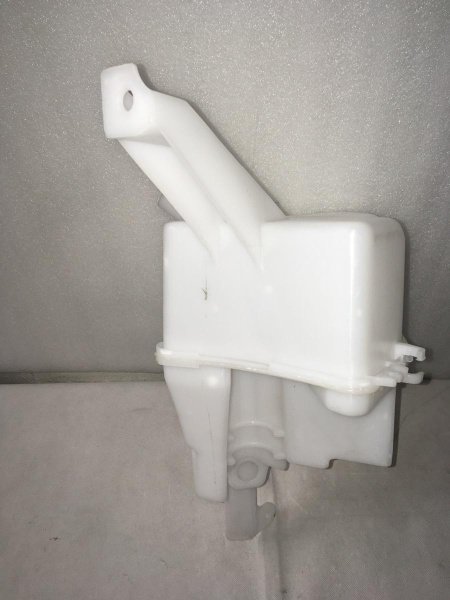 28910-HZ31C Бачок омывателя (без моторчика) Nissan Qashqai 2018-2022