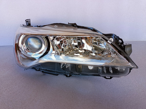 8111006860 Фара светлая LE правая Toyota Camry USA 2015-2017