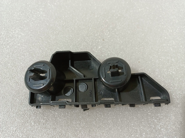62221-3TA0A Крепление переднего бампера левое Nissan Altima 2013-2015