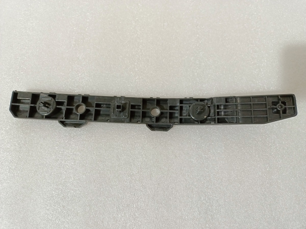 85221-6RR0A Крепление (кронштейн) заднего бампера левое Nissan Rogue (X-Trail) 2021-2023