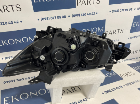 KJ0151031C Фара правая USA Mazda CX5 2014-2016