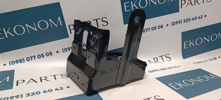 5178247AB Подиум под аккумулятор (поддон АКБ) Dodge Journey 2011-2021