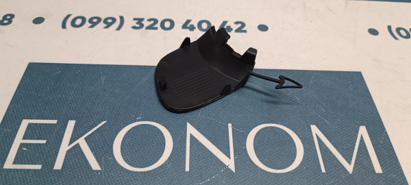 GN1Z17A900AD Заглушка крюка переднего бампера Ford EcoSport 2018-2021