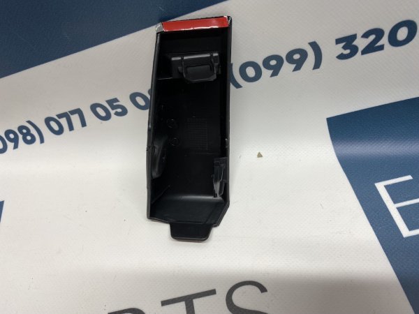 756020E060B0 Накладка переднего крыла левая Toyota Highlander 2014-2019