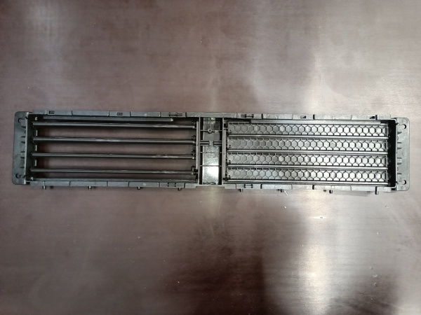 23278689 Жалюзи (дефлектор) радиатора без моторчика на 4 лопасти Chevrolet Malibu 2016-2019