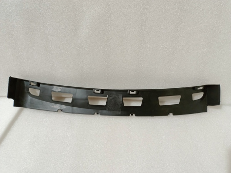 Крепление (кронштейн) переднего бампера центральное Nissan Rogue (X-Trail) 2021-