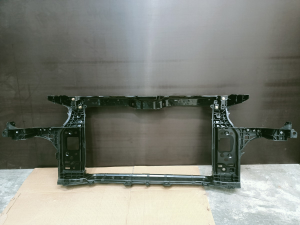 64101-C2000 Панель радиатора  Hyundai Sonata 2015-2017