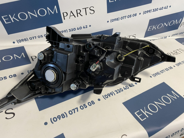 26010-6MA5A Фара правая Nissan Rogue sport 2015-2018