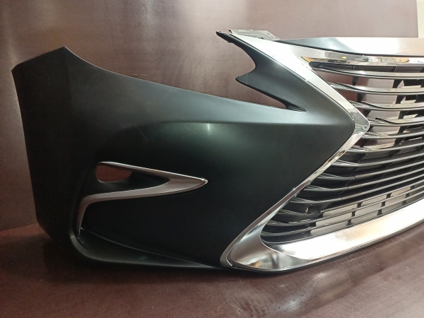 Бампер передний в сборе (комплектный) Lexus ES 2013-2018