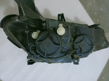 84650572 Фара левая галоген Chevrolet Malibu 2019-