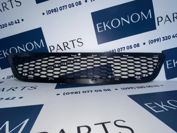 55000808AC Решетка переднего бампера (SXT) Dodge Journey 2011-2021