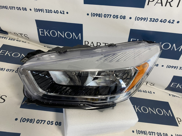 GV4113W030AB Фара галоген с работающим катафотом левая Ford Escape (Kuga) 2017-2019