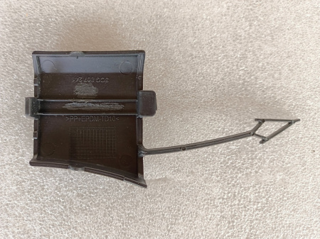 3CG807241 Заглушка буксировочного крюка переднего бампера Volkswagen Atlas 2017-2020