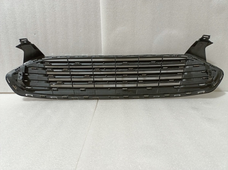 DS7Z-8200-BA Решетка радиатора Ford Fusion 2013-2016