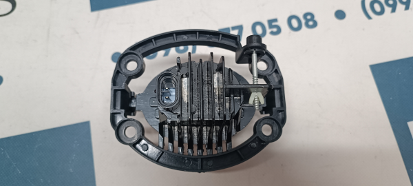 68470159AA Противотуманная фара правая LED Jeep Compass 2021-2024